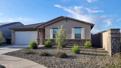 Building Photo - 15998 W Smoketree Dr
