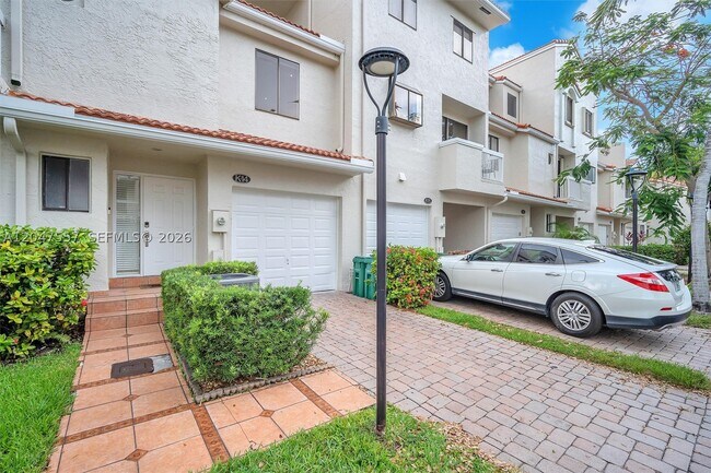 Building Photo - 21391 Marina Cove Cir