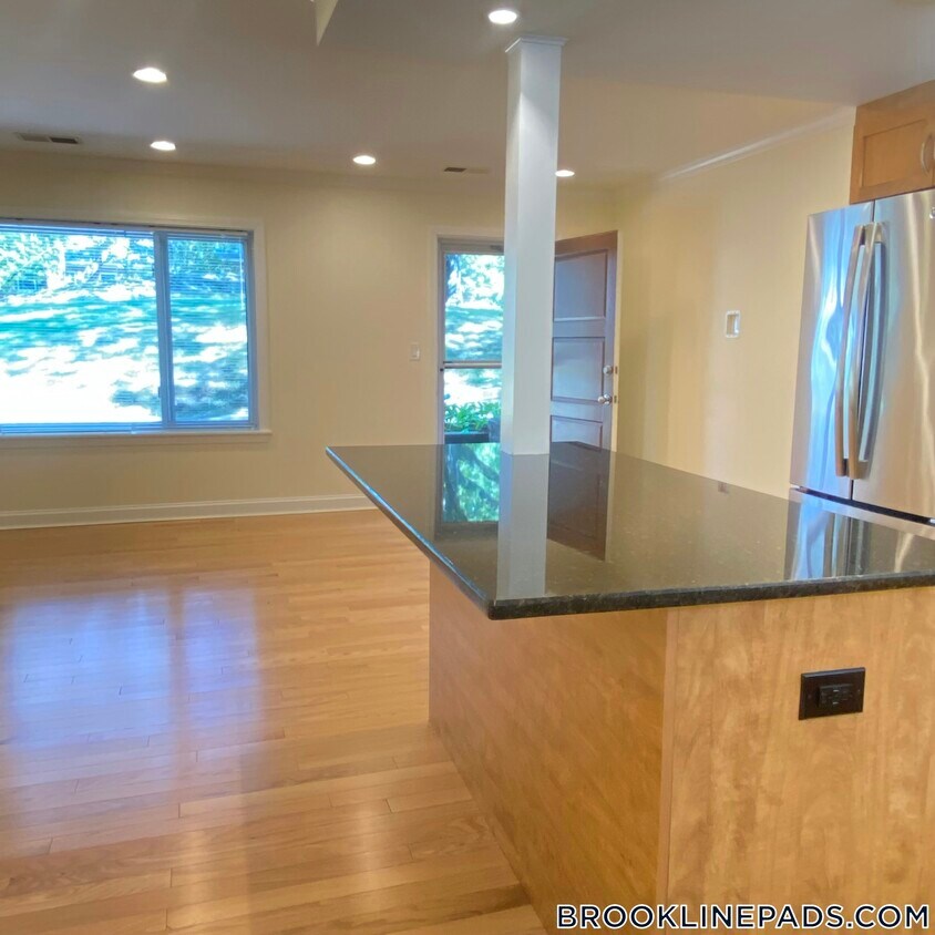 Foto principal - 535 VFW Parkway