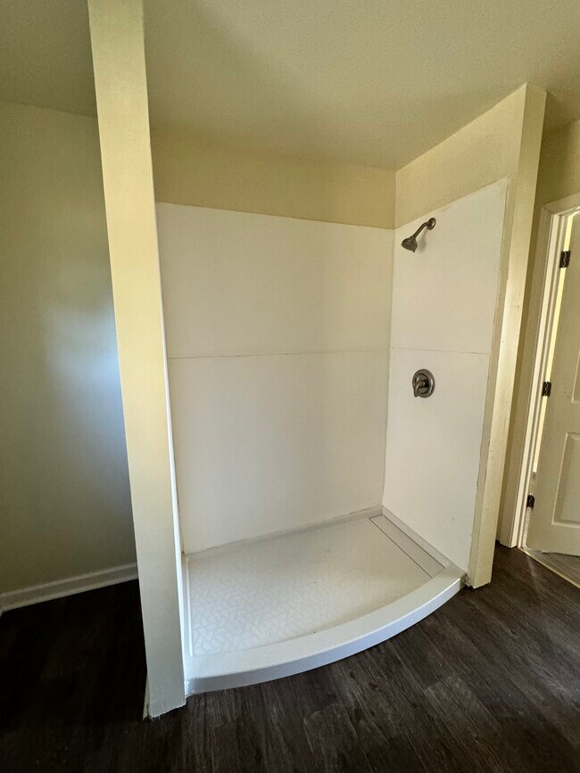 Building Photo - 2024 Halifax St