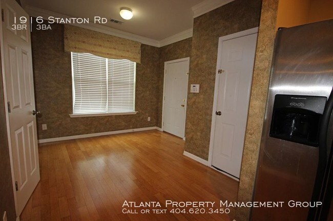 Foto del edificio - 1916 Stanton Rd