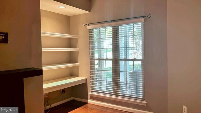 Foto del edificio - 12158 Penderview Ln