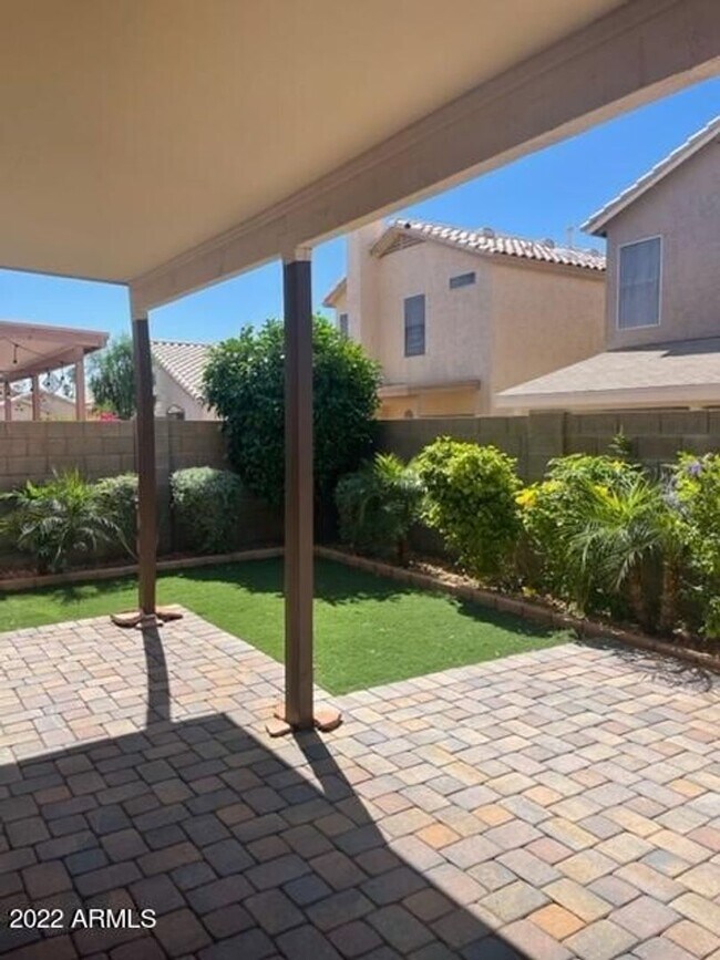 Foto del edificio - 4911 W WAHALLA LN