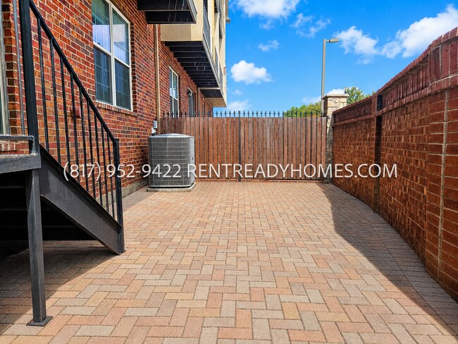 Foto del edificio - 509 Rockingham Dr