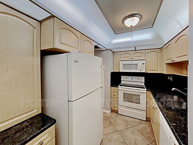 Building Photo - 13741 SW 46th Terrace