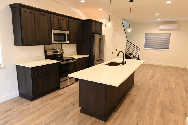 Foto del edificio - 817 Hickory St