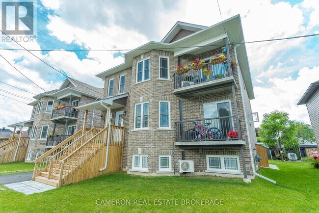 Photo du bâtiment - 1232 Cumberland St