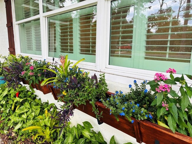 Foto del edificio - 2826 Amelia Rd