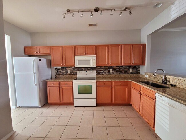 Building Photo - 165 Olde Towne Way