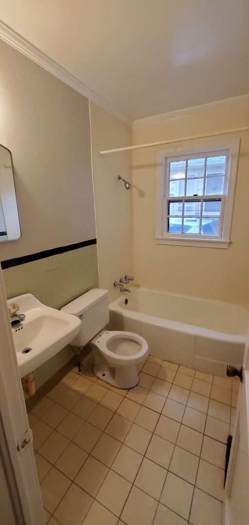 Foto del edificio - 1122 W Academy St