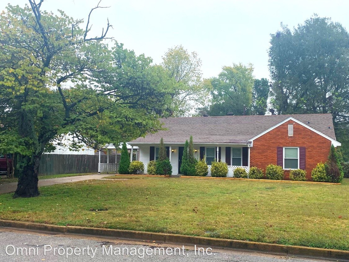 Primary Photo - 3 br, 2 bath House - 3294 GATEWOOD