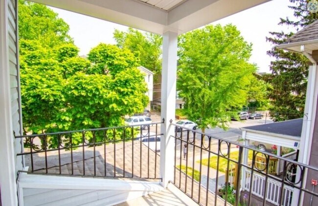 Foto del edificio - 893 S 17th St