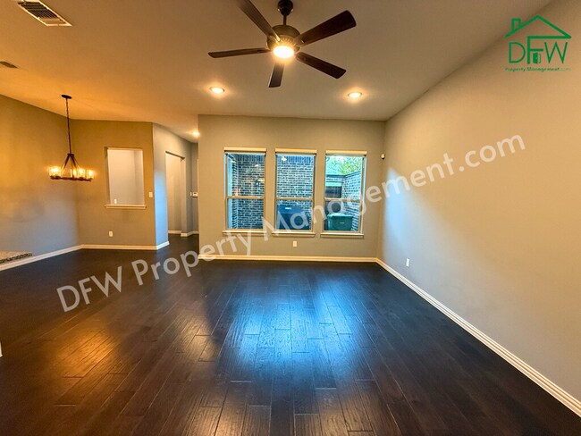 Foto del edificio - Spacious 3-Bedroom Townhome in Prime Arlington Location – Stylish, Modern, and Move-In Ready!