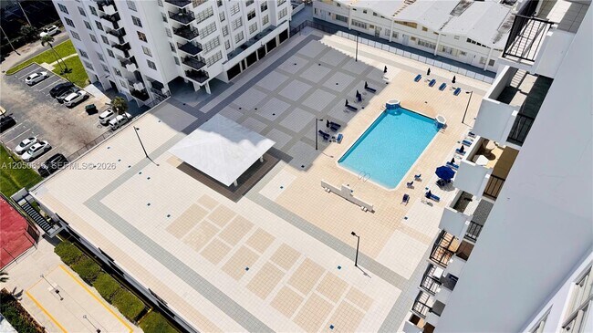 Foto del edificio - 2780 NE 183rd St