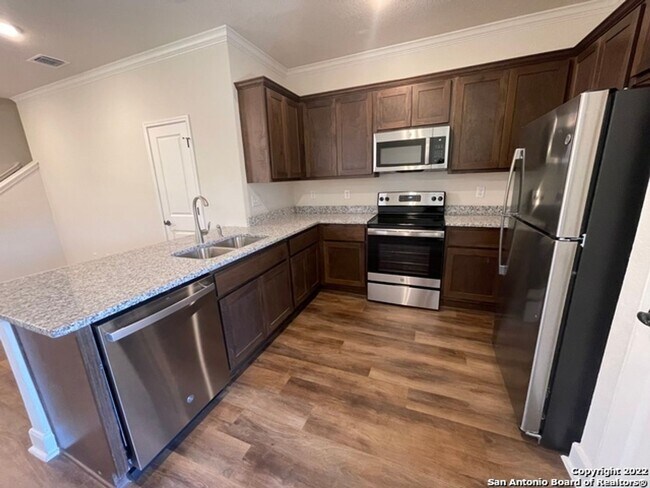Building Photo - Convenient to Lackland