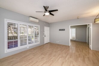 Building Photo - 91-649-649 Puamaeole St