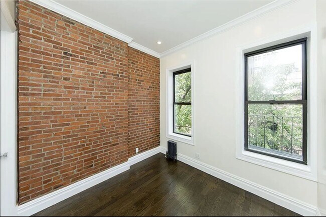 Foto del edificio - 223 Mott Street
