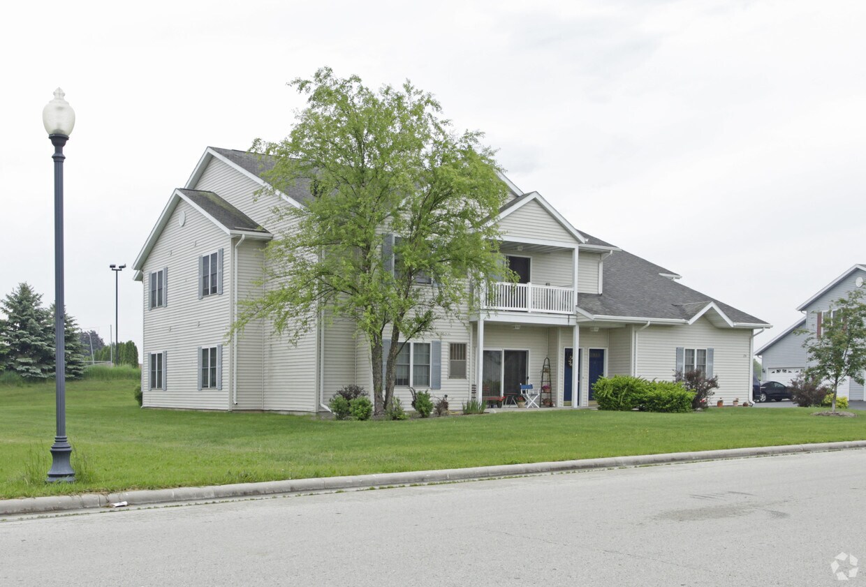 224 S Lar Ann St, Belgium, WI 53004 Apartments in Belgium, WI