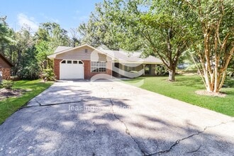 Building Photo - 5341 Brookhollow Dr