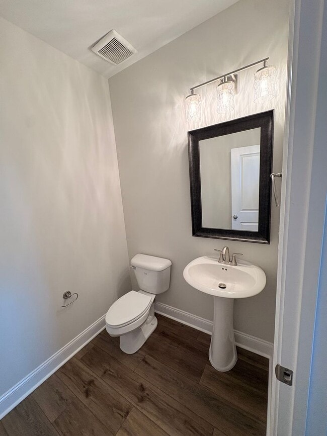 Foto del edificio - 106 Alva Ct