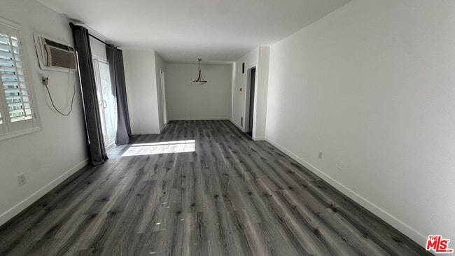 Building Photo - 630 Orlando Ave