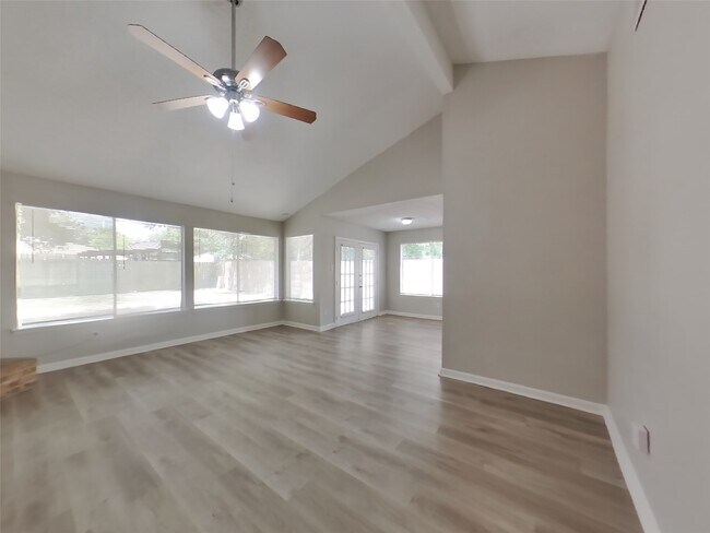 Building Photo - 7434 Tetela Dr