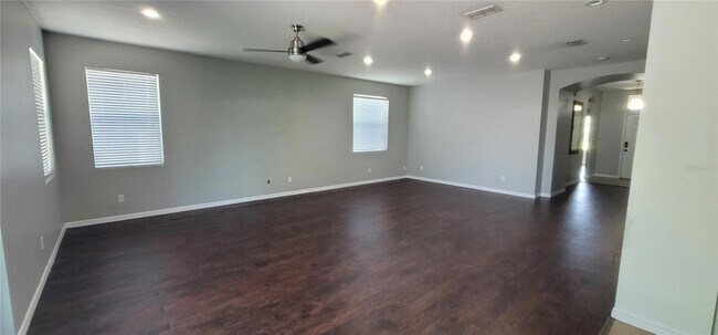 Building Photo - 1800 Rufus King Dr