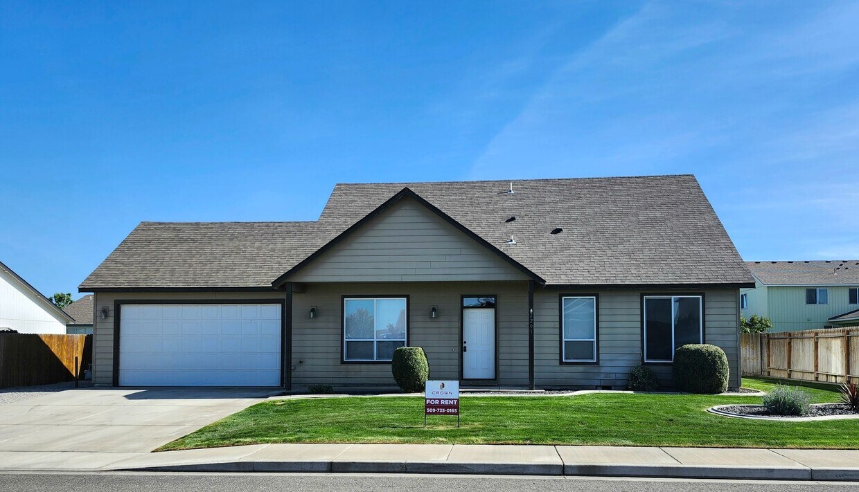 Primary Photo - 6201 Wildcat Ln