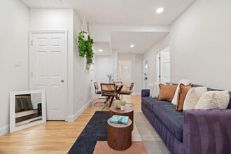 Building Photo - 2380 Branleigh Park Ct