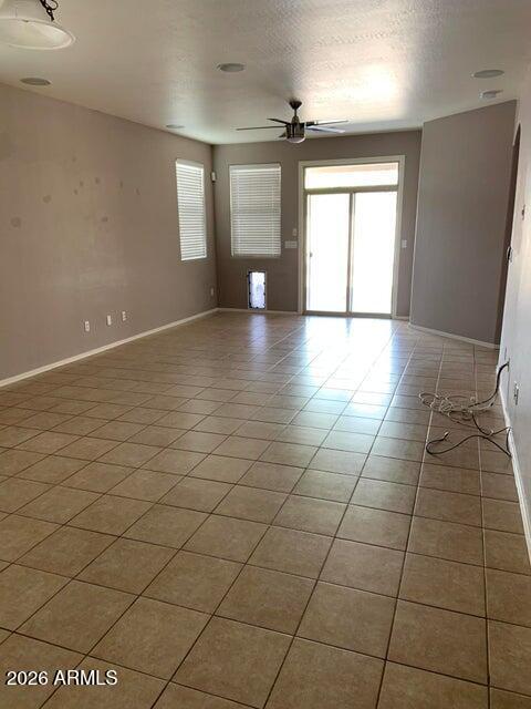 Foto del edificio - 17748 W Desert Bloom St