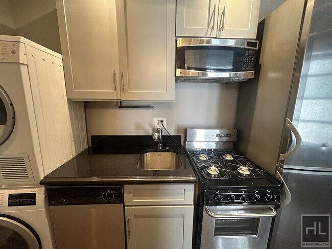 Foto del edificio - East 13th Street