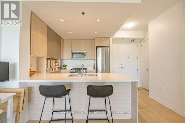 Building Photo - 88 Colgate Ave