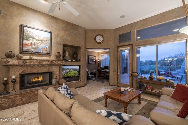 Foto del edificio - 32746 N 71st St