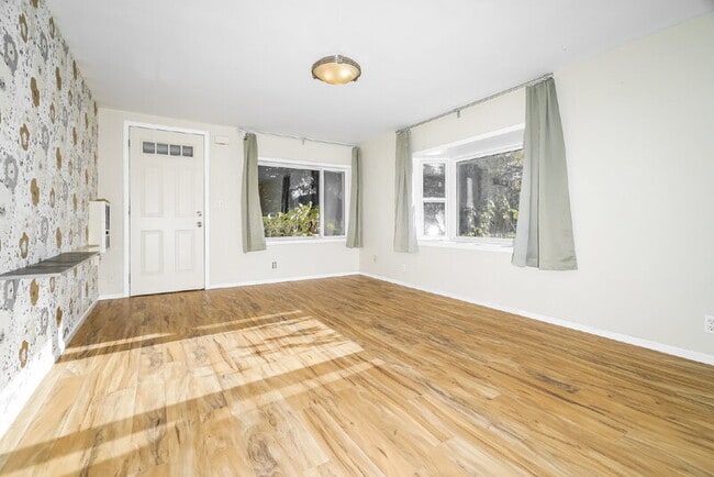 Foto del edificio - 11847 44th Ave S