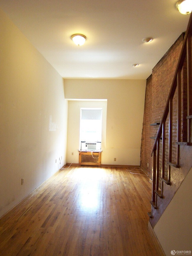 Building Photo - 59 West 73rd Street