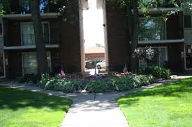 Foto del edificio - 3939 W 104th St
