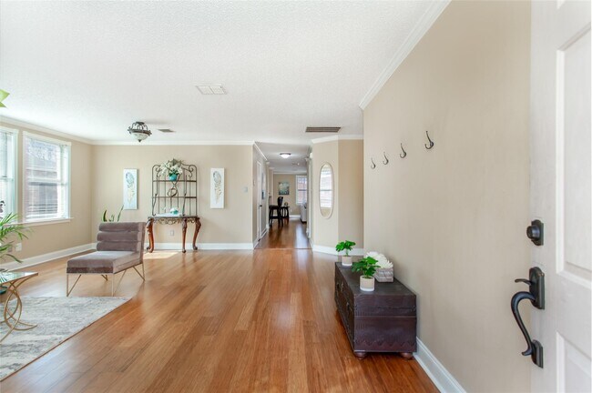 Foto del edificio - 2716 N Wavecrest Ct