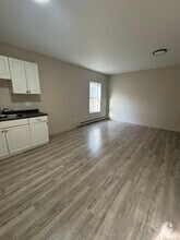 Building Photo - 50 Hunters Ave