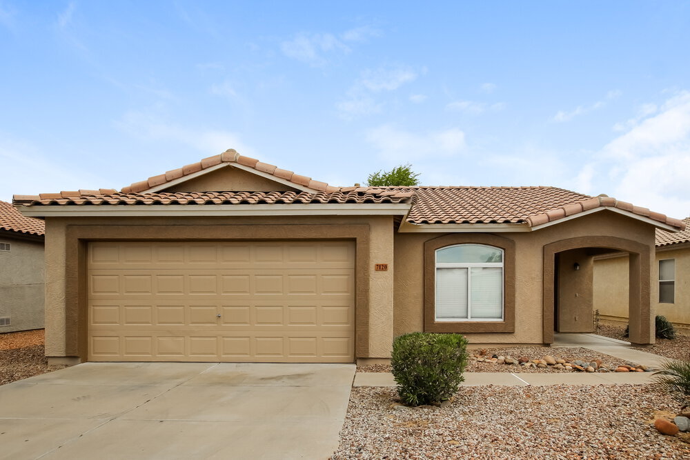 Foto principal - 7120 W Whyman Ave