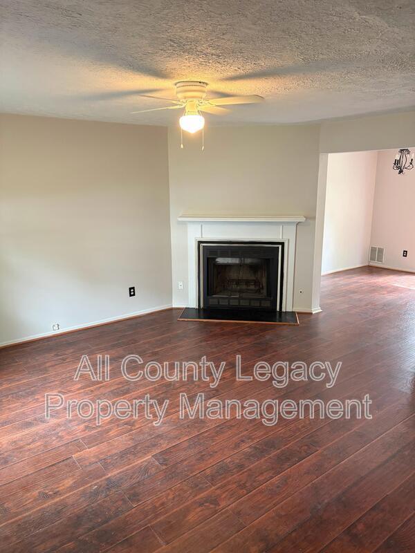 Photo - 5774 Wells Cir Townhome