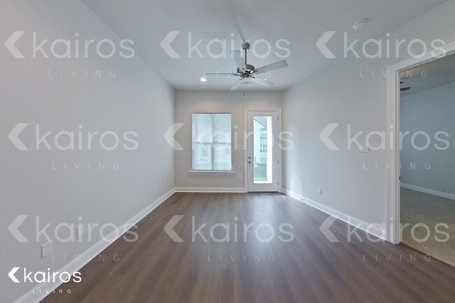 Building Photo - 4828 W Dacha Ln