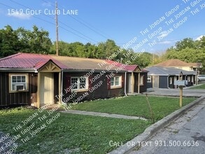 Building Photo - 1549 Golf Club Ln