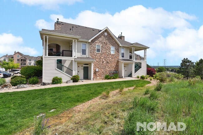 Foto del edificio - Charming 2BR 2Full Bath Condo in Aurora