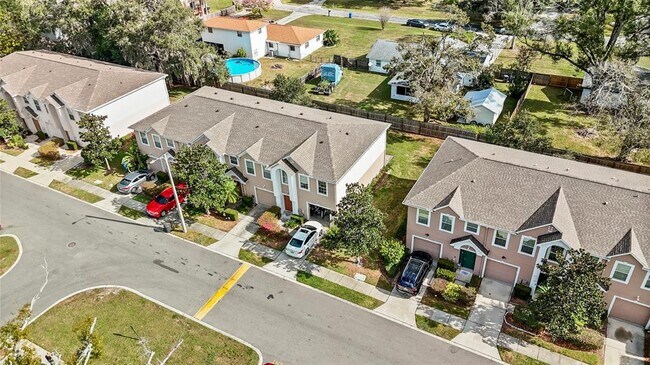 Foto del edificio - 4431 Ashburn Square Dr