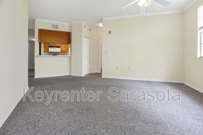 Foto del edificio - 5500 Bentgrass Dr