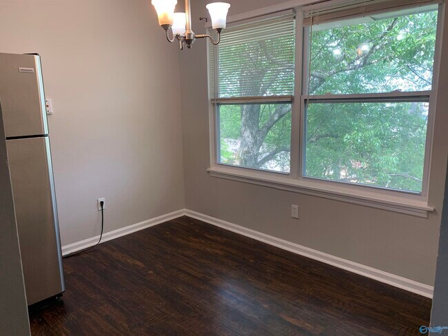 Foto del edificio - 1403 Ascent Trail NW