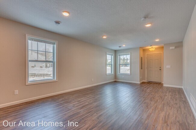 Building Photo - 3 br, 2 bath House - 12628 Pond View Rd