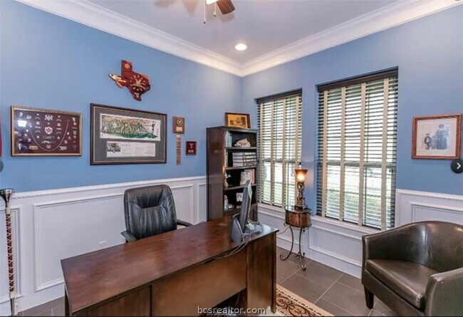 Foto del edificio - 2513 Hailes Ln