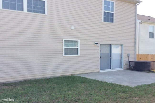 Building Photo - 1330 Nadies Ct