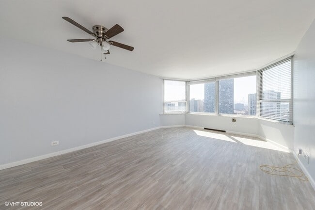 Building Photo - 720 W Gordon Terrace